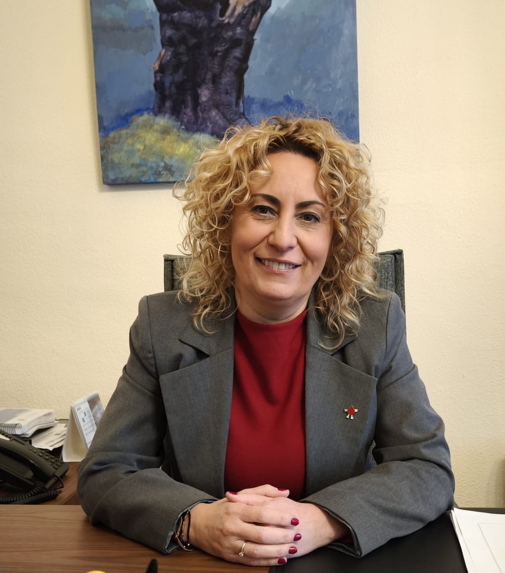 Gemma Álvarez, alcaldesa de Lena, retratada en su despacho